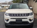 Used 2018 Jeep Compass Latitude w/ Cold Weather Group image 2