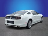 Used 2013 Ford Mustang Premium image 4