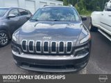 Used 2018 Jeep Cherokee Latitude Plus image 2