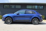 Certified 2024 Porsche Macan image 2