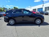 Used 2023 Chevrolet Equinox LT image 2