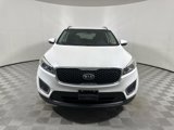 Used 2016 Kia Sorento LX image 2