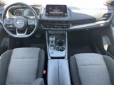 Used 2023 Nissan Rogue SV image 4