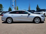 Used 2017 Chevrolet Malibu LT image 2