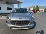 Used 2021 Ford Escape SE image 2