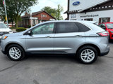 Used 2022 Ford Edge SEL w/ Convenience Package image 2