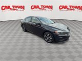 Used 2022 Volkswagen Passat 2.0T SE image 2