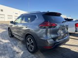 Used 2017 Nissan Rogue SL w/ SL Premium Package image 2