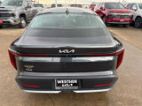 New 2025 Kia K4 LXS image 3