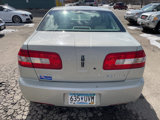 Used 2006 Lincoln Zephyr image 5