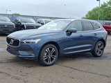 Used 2019 Volvo XC60 T5 Momentum w/ Multimedia Package image 3
