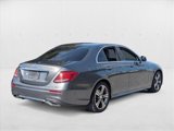 Used 2017 Mercedes-Benz E 300 4MATIC image 3