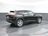 Used 2025 Chevrolet Trax LS image 5