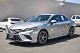 Used 2019 Toyota Camry SE image 3
