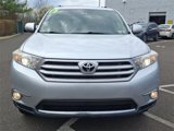 Used 2013 Toyota Highlander 4WD image 2