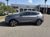 Used 2022 Nissan Rogue Sport SL image 2