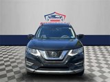 Used 2020 Nissan Rogue SV image 3