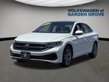 Used 2024 Volkswagen Jetta SE w/ Panoramic Sunroof Package image 5