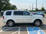 Used 2011 Honda Pilot Touring image 2