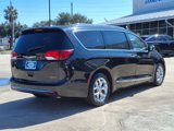 Used 2020 Chrysler Pacifica Limited image 5