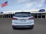 Used 2023 Chevrolet Equinox LT w/ Driver Convenience Package image 4
