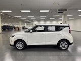 Used 2024 Kia Soul LX image 4