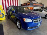 Used 2019 Dodge Grand Caravan SXT w/ Driver Convenience Group image 4