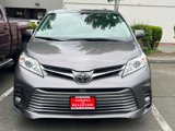 Used 2018 Toyota Sienna XLE Premium image 2