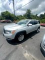 Used 2017 GMC Acadia SLE image 3