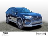 Used 2019 Toyota RAV4 LE image 2