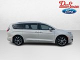 Used 2017 Chrysler Pacifica Limited w/ Advanced Safetytec Group image 5