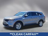Used 2023 Kia Sorento LX image 3