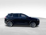 Used 2021 Jeep Cherokee Latitude Lux image 3
