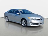 Used 2014 Toyota Camry SE image 3