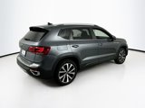 Used 2022 Volkswagen Taos SE image 5