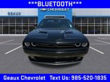 Used 2015 Dodge Challenger SXT image 4