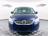 Used 2013 Volkswagen Routan SE image 3