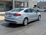 Used 2018 Ford Fusion SE w/ Fusion SE Technology Package image 3
