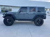 Used 2014 Jeep Wrangler Unlimited Rubicon w/ Connectivity Group image 2