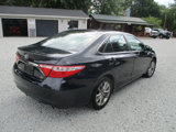 Used 2017 Toyota Camry SE image 5