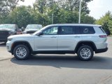 New 2024 Jeep Grand Cherokee L Laredo image 3