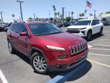 Used 2017 Jeep Cherokee Limited image 2
