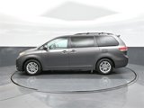 Used 2014 Toyota Sienna XLE image 4