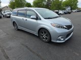 Used 2016 Toyota Sienna SE image 4