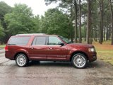 Used 2015 Lincoln Navigator L 2WD w/ Equipment Group 101A Reserve image 2