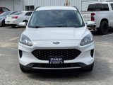 Used 2021 Ford Escape SE image 2