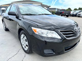 Used 2011 Toyota Camry LE image 2