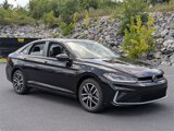 New 2025 Volkswagen Jetta SE image 3