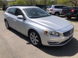 Used 2016 Volvo V60 T5 Premier w/ Convenience Package image 3