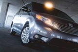 Used 2017 Toyota Sienna XLE Premium w/ Preferred Accessory Package image 3